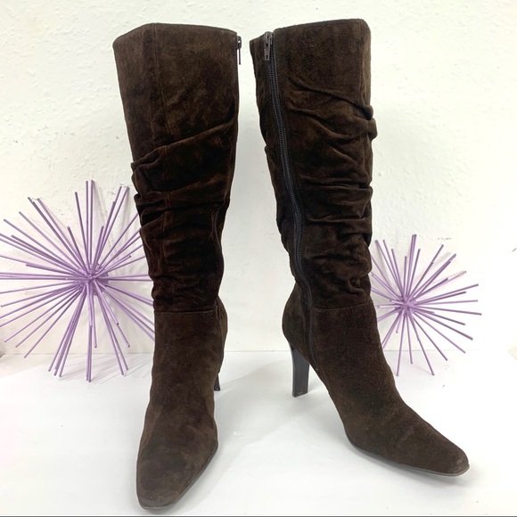 White Mountain / Slouch Leather Pointed Toe Heel - Picture 2 of 8